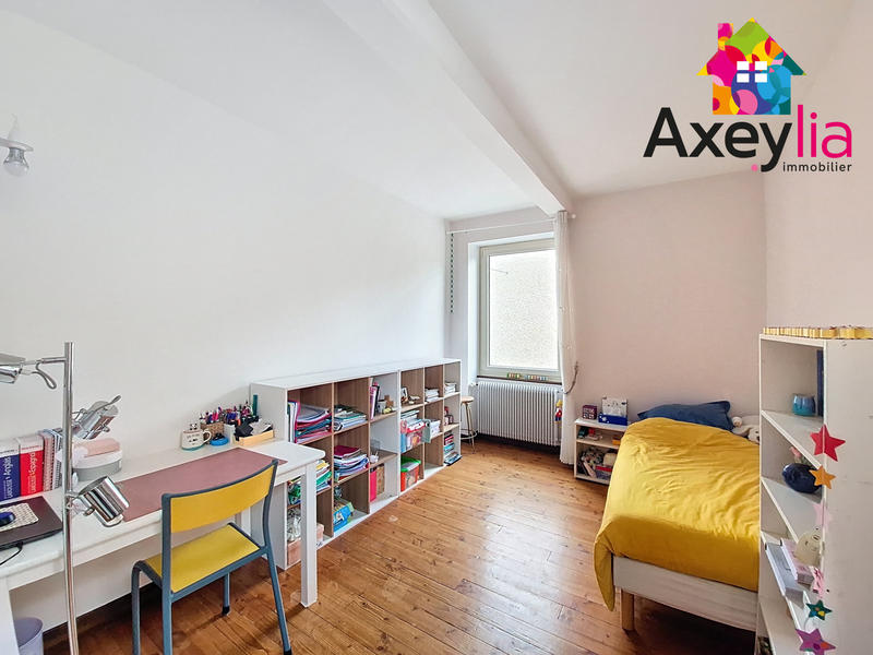 Maison - 144 m² - 5 pièces