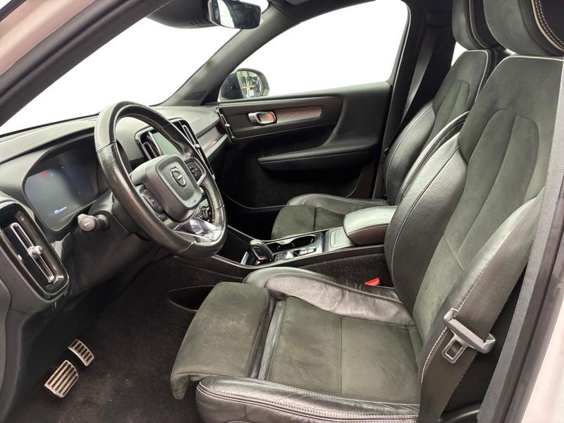 Volvo Xc40 D4 Awd AdBlue 190 ch Geartronic 8 R-Design