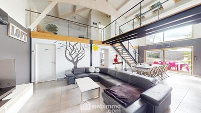 Maison - 177 m² - 7 pièces