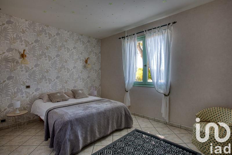 Maison - 158 m² - 4 pièces