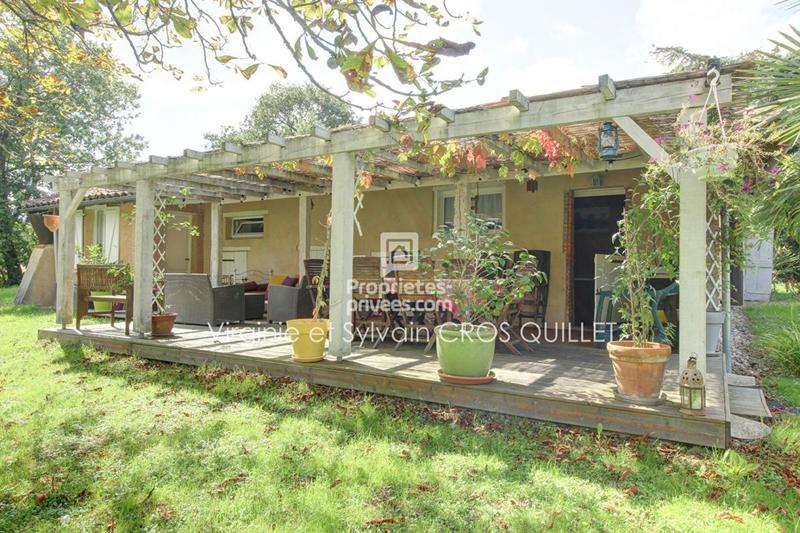 Maison - 200 m² - 10 pièces