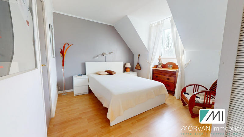 Maison - 290 m² - 11 pièces