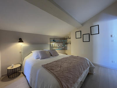 Maison - 216 m² - 5 pièces