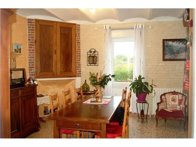 Maison traditionnelle - 250 m² - 9 pièces