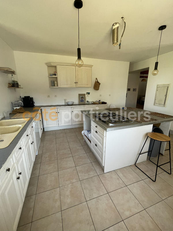 Maison - 196 m² - 6 pièces