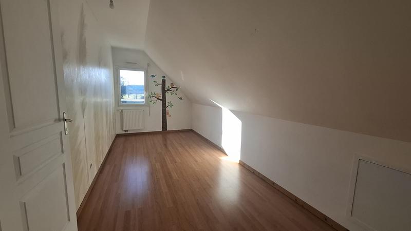 Maison - 82 m² - 5 pièces