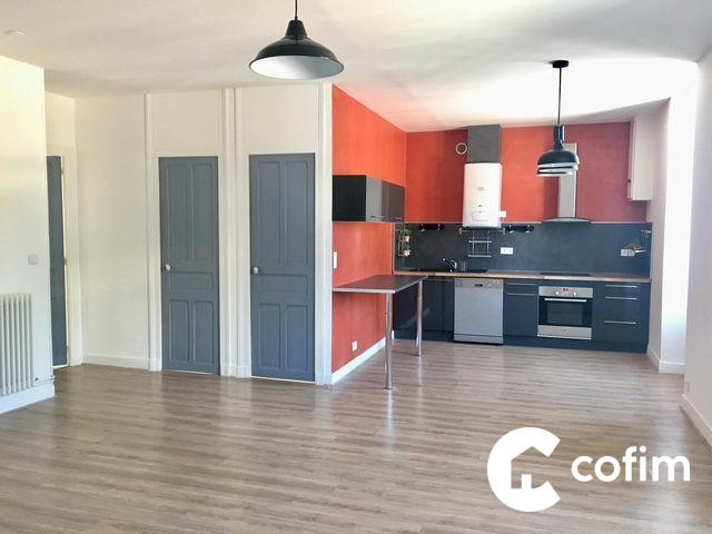 Appartement - 97 m² - 4 pièces