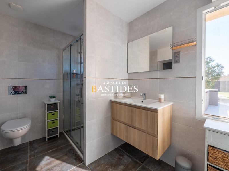 Maison traditionnelle - 112 m² - 5 pièces