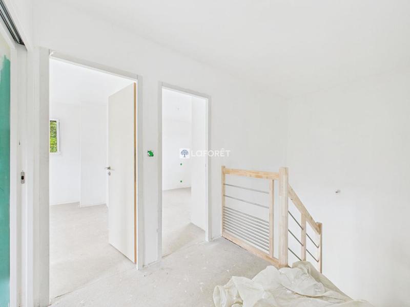 Maison - 102 m² - 5 pièces