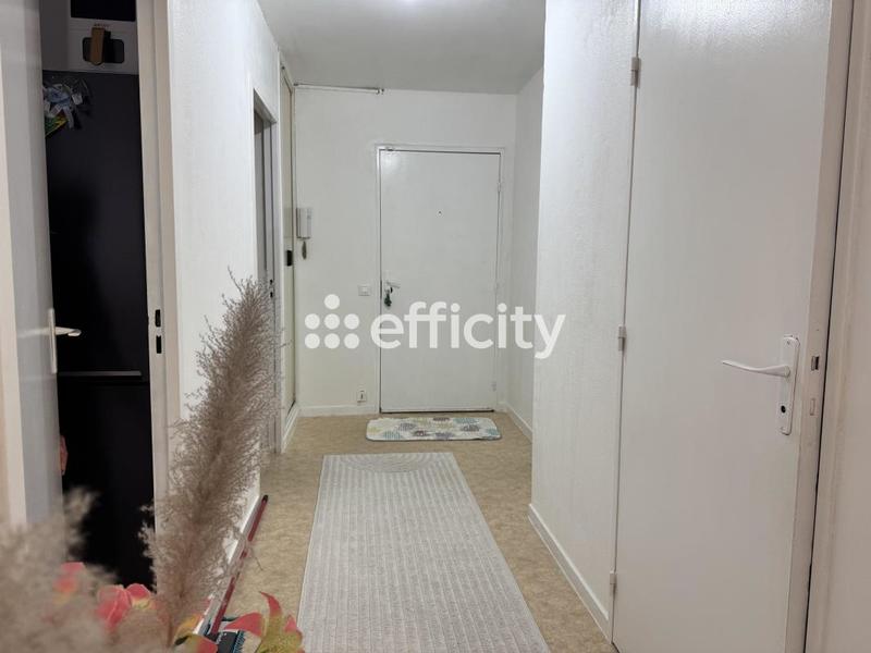 Appartement - 83 m² - 3 pièces