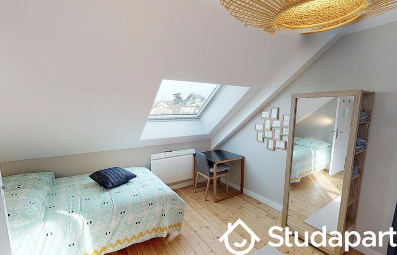 Chambre - 16 m² - 1 pièce