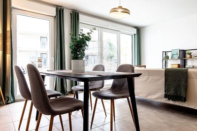 Appartement - 96 m² - 5 pièces