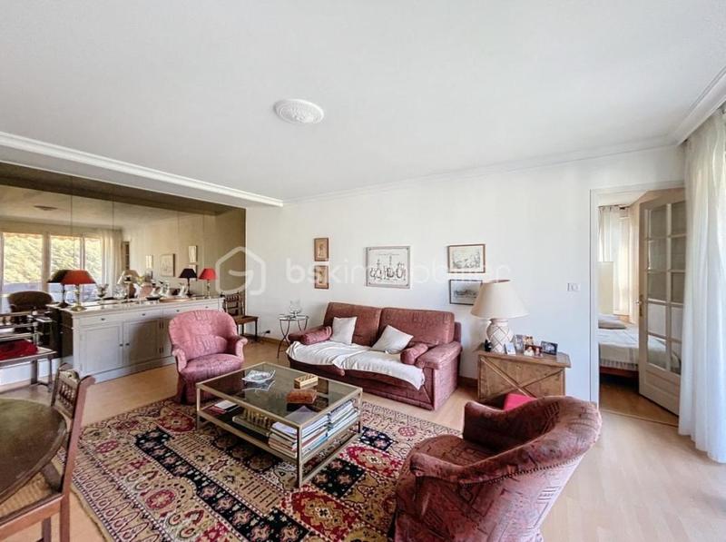 Appartement - 79 m² - 3 pièces