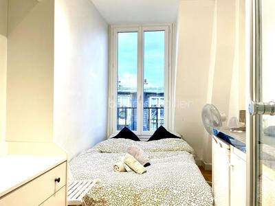 Studio - 9 m² - 1 pièce