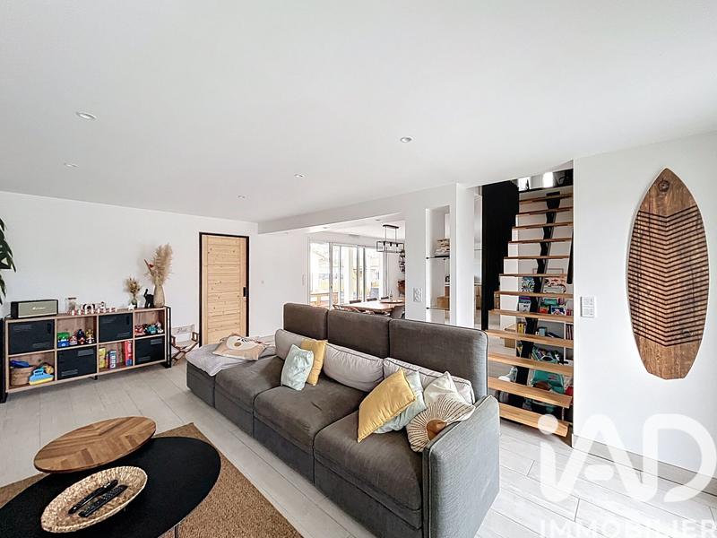 Maison - 123 m² - 5 pièces