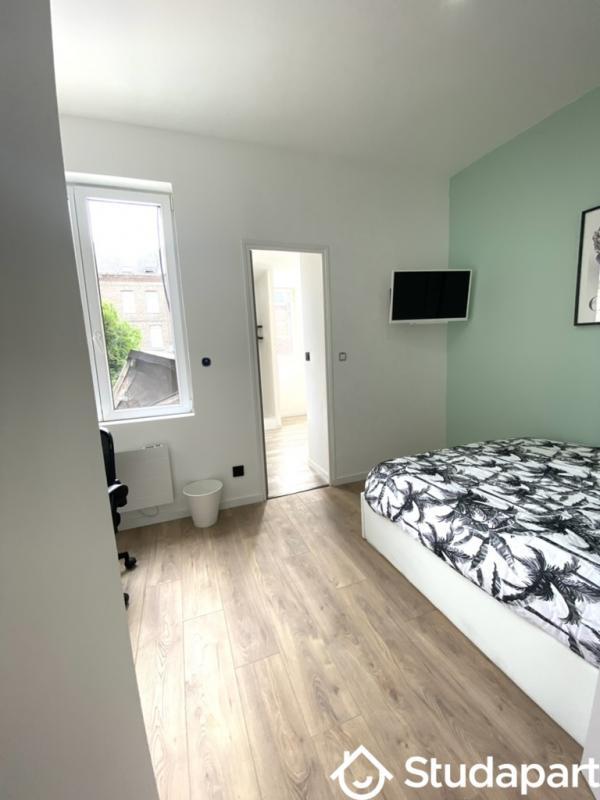 Chambre - 14 m² - 1 pièce