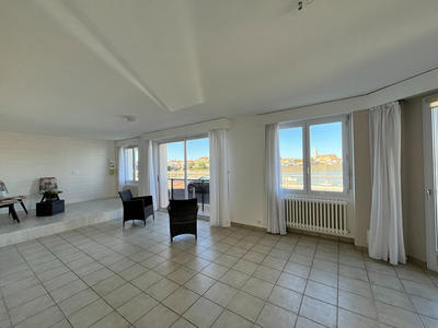 Appartement - 82 m² - 3 pièces