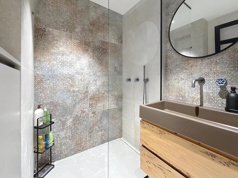 Appartement - 141 m² - 5 pièces