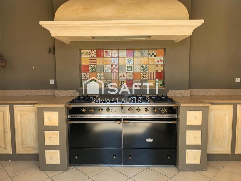 Maison - 186 m² - 6 pièces