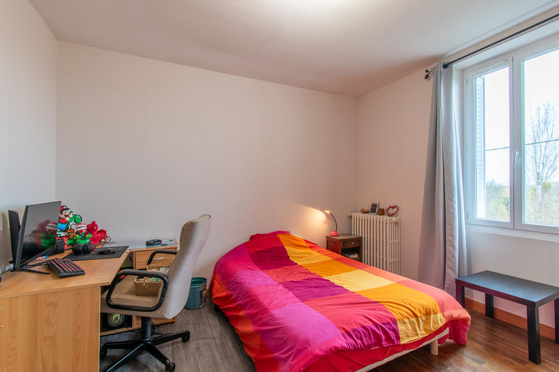 Maison - 281 m² - 10 pièces