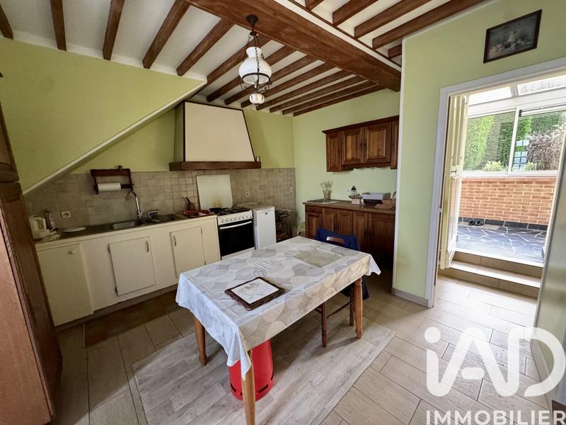 Maison - 216 m² - 7 pièces