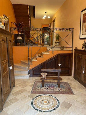 Maison - 284 m² - 12 pièces