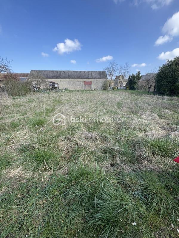 Terrain constructible - 1 511 m²