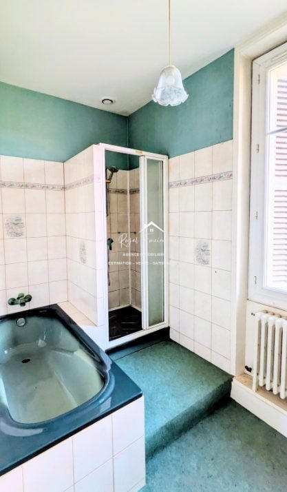 Maison - 104 m² - 5 pièces