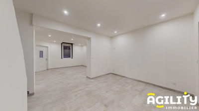 Maison - 110 m² - 4 pièces