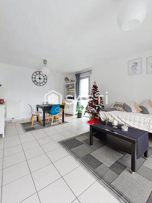 Maison - 85 m² - 4 pièces