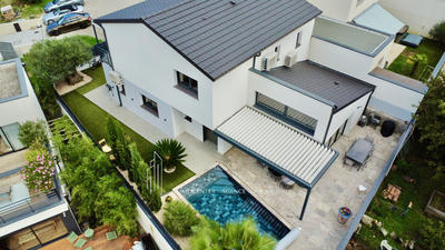 Villa - 165 m² - 7 pièces