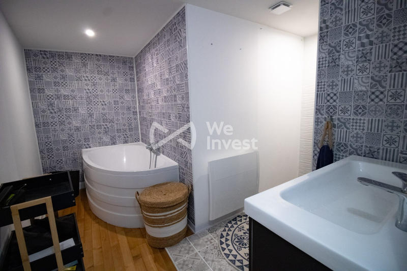 Maison - 121 m² - 6 pièces