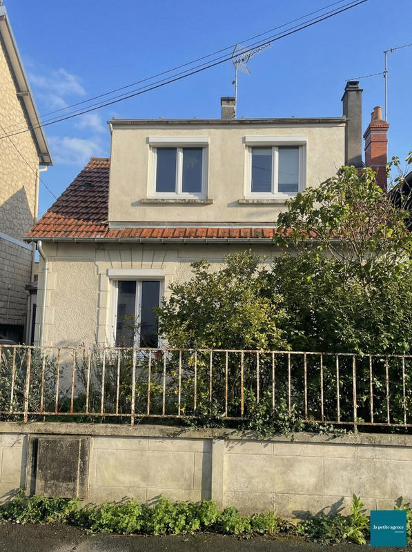 Maison - 89 m² - 5 pièces