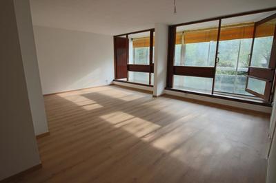 Appartement ancien - 68 m² - 3 pièces