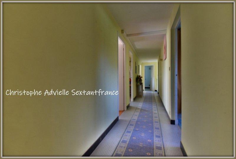 Maison d'architecte - 280 m² - 10 pièces