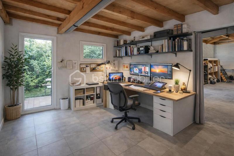 Maison - 215 m² - 7 pièces