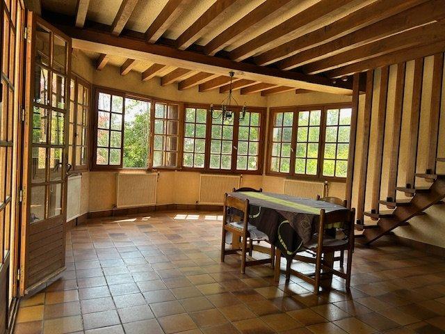 Maison - 123 m² - 8 pièces