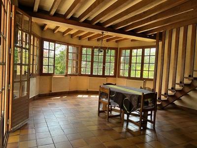 Maison - 123 m² - 8 pièces