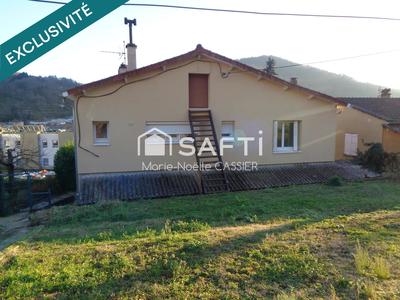 Maison - 148 m² - 8 pièces