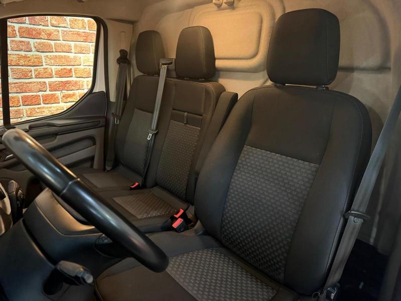 Ford Transit Custom Fourgon L1h1 2.0 Tdci 170cv