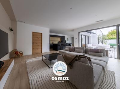 Maison contemporaine - 147 m² - 6 pièces
