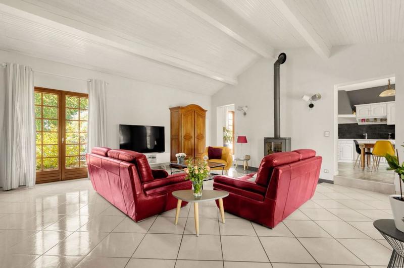 Maison - 144 m² - 5 pièces