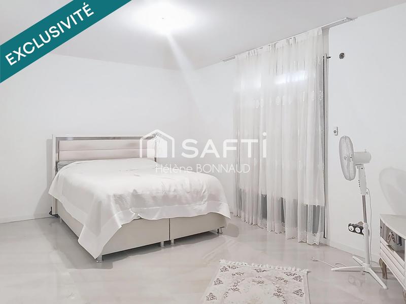 Maison - 143 m² - 6 pièces