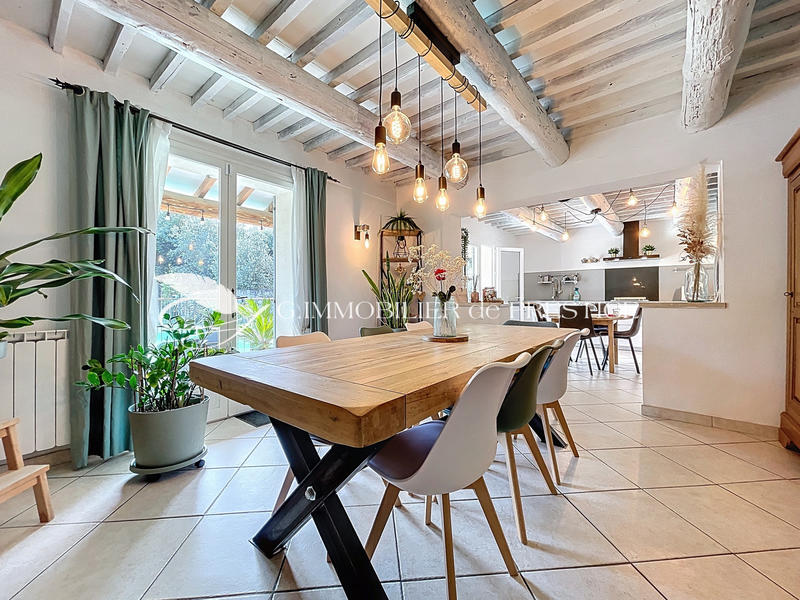 Villa - 146 m² - 6 pièces