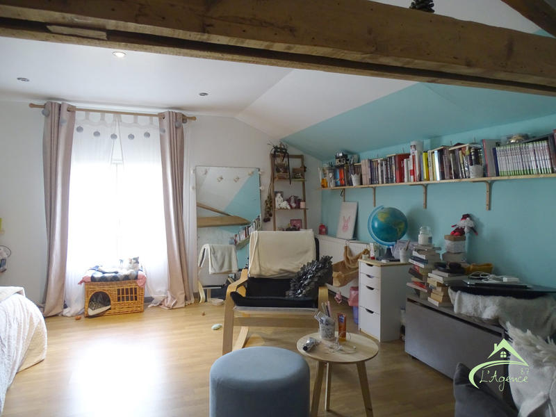 Maison ancienne - 241 m² - 7 pièces