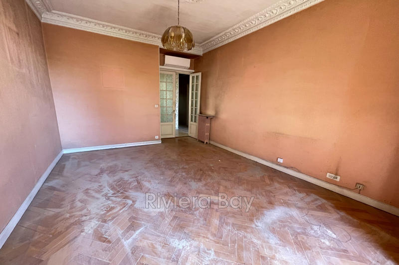 Appartement - 92 m² - 4 pièces