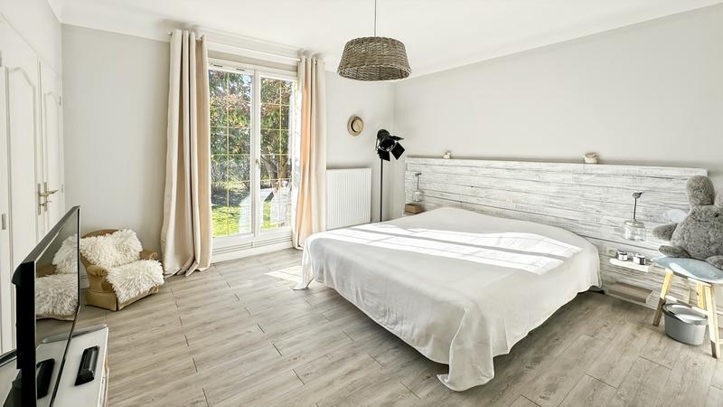 Maison - 205 m² - 6 pièces