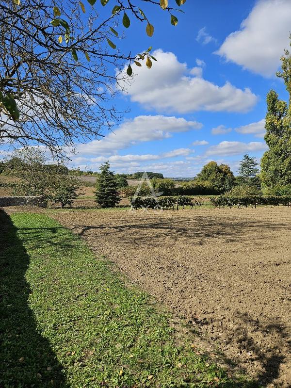 Demeure - 400 m² - 14 pièces