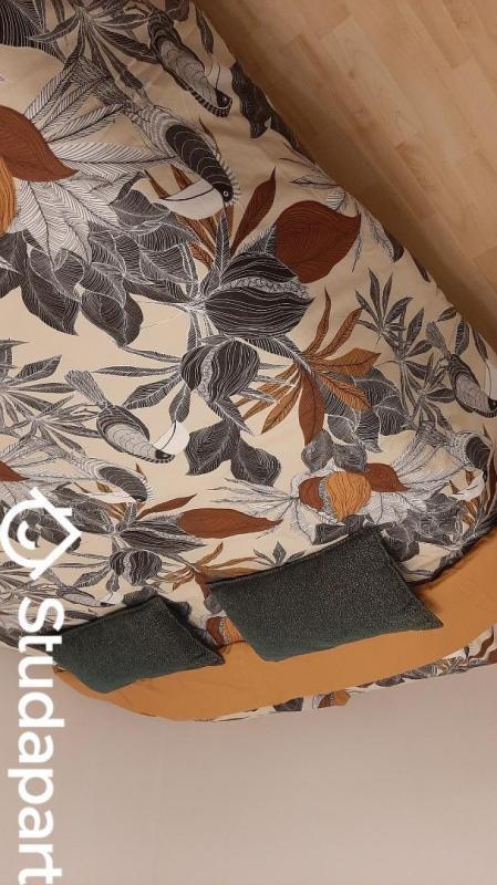 Chambre - 9 m² - 1 pièce