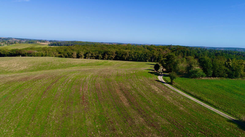 Terrain agricole - 490 712 m²